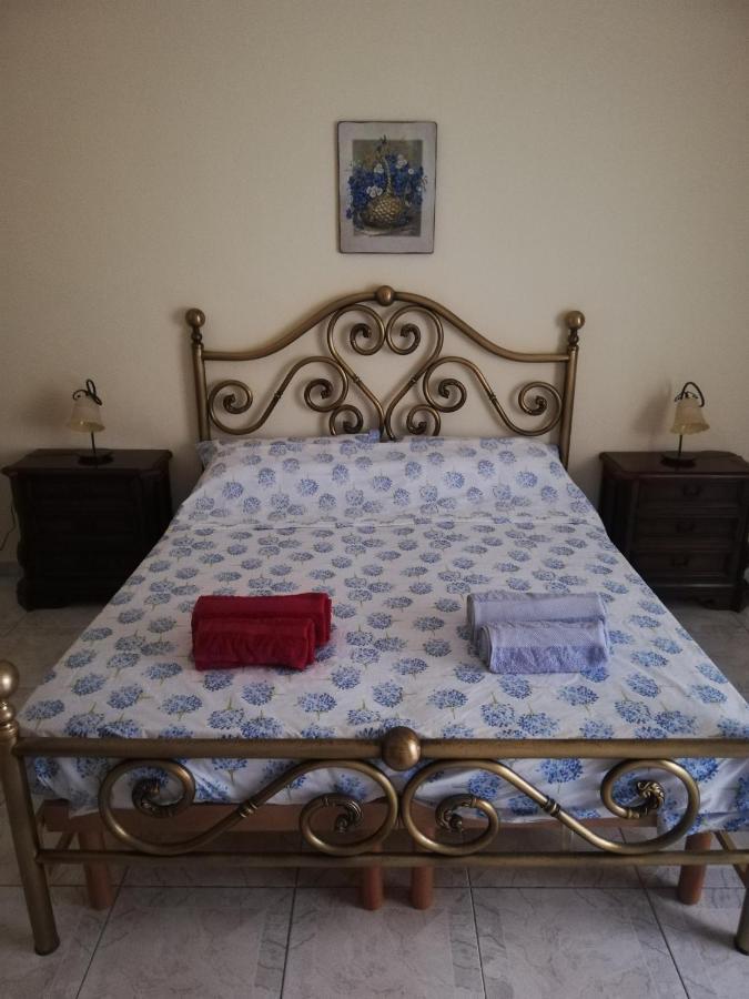 Inna'S Rooms In The History Center Catania Exterior photo