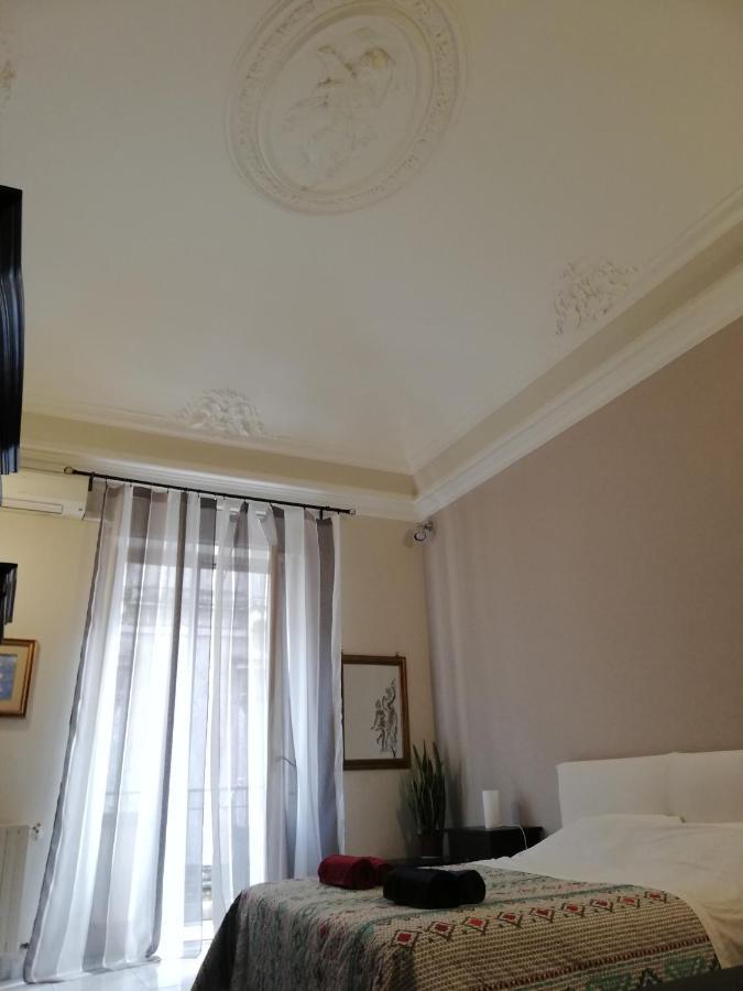 Inna'S Rooms In The History Center Catania Exterior photo
